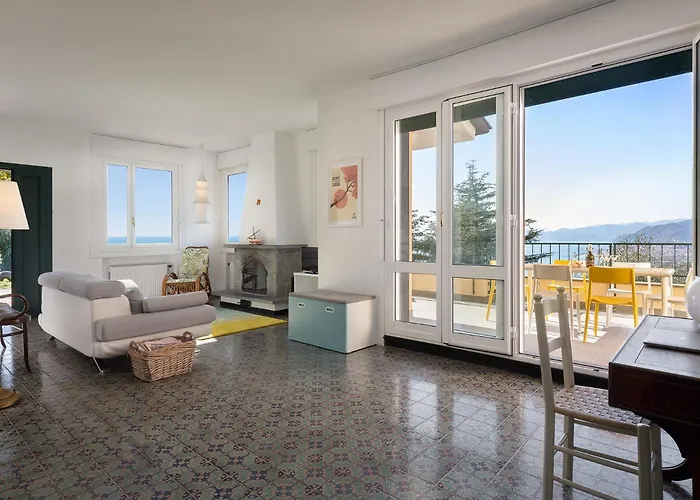 Ornella Villa Cavi di Lavagna